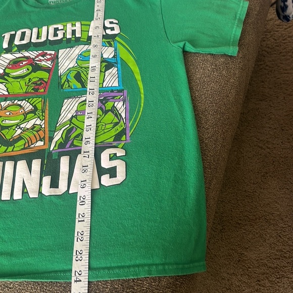 NWOT Nickelodeon Teenage Mutant Ninja.
Excellent Condition 
Green size 14/16 - Picture 7 of 7